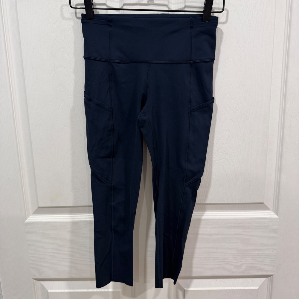 Lululemon Fast and Free High-Rise Crop 19 Nulux Navy Blue Leggings Size 4
